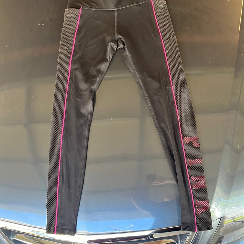 Victoria secret leggings size small